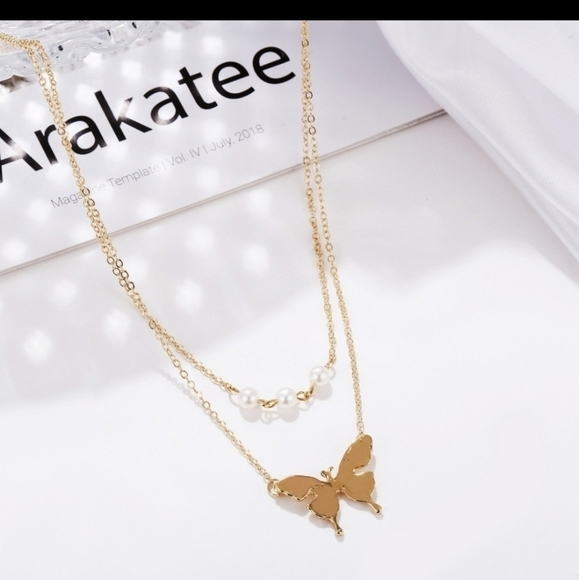 Double layer butterfly and pearl necklace gold color - Picture 1 of 6